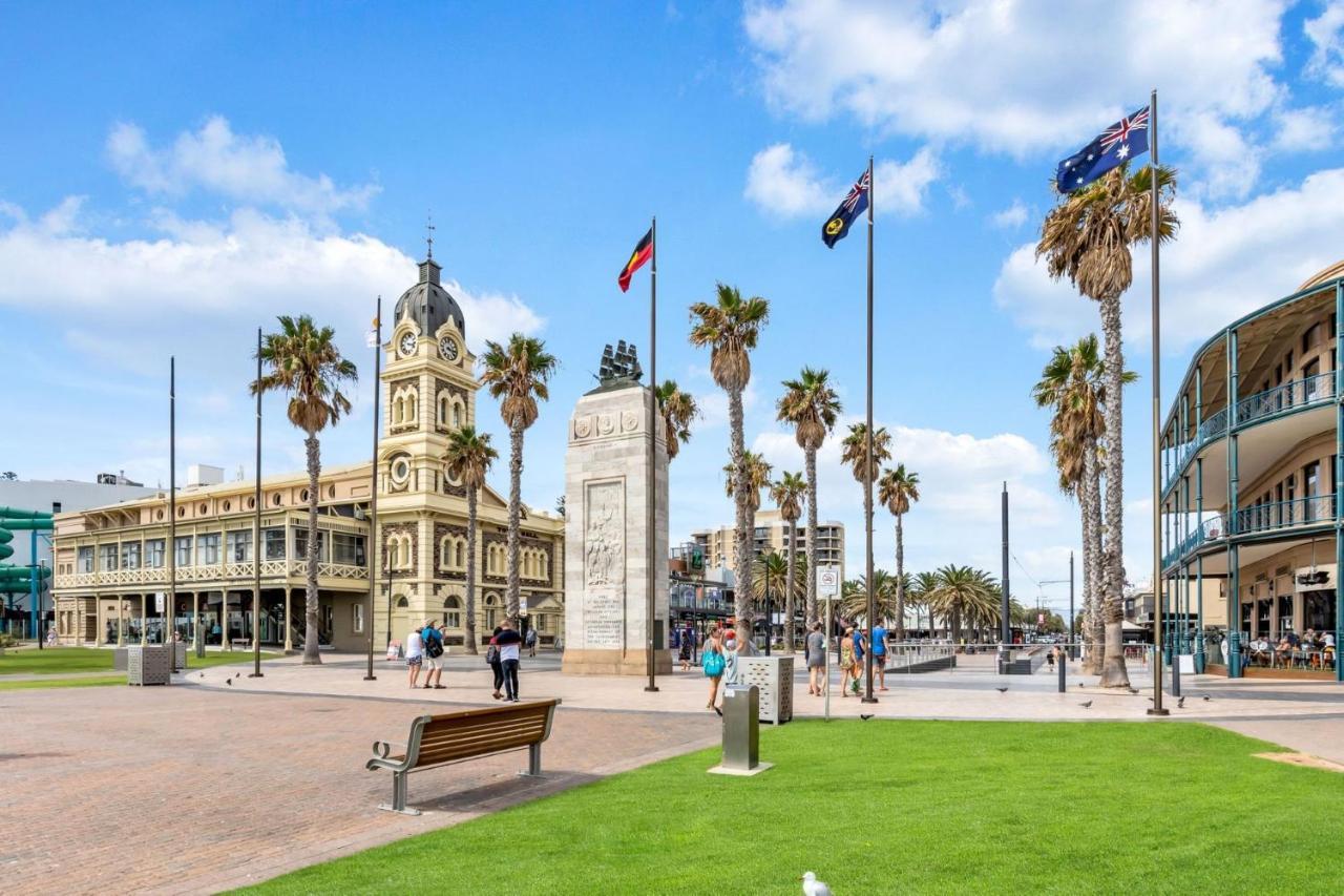 Belle Escapes - Wine Down At The Pier Apartment Glenelg Exterior photo