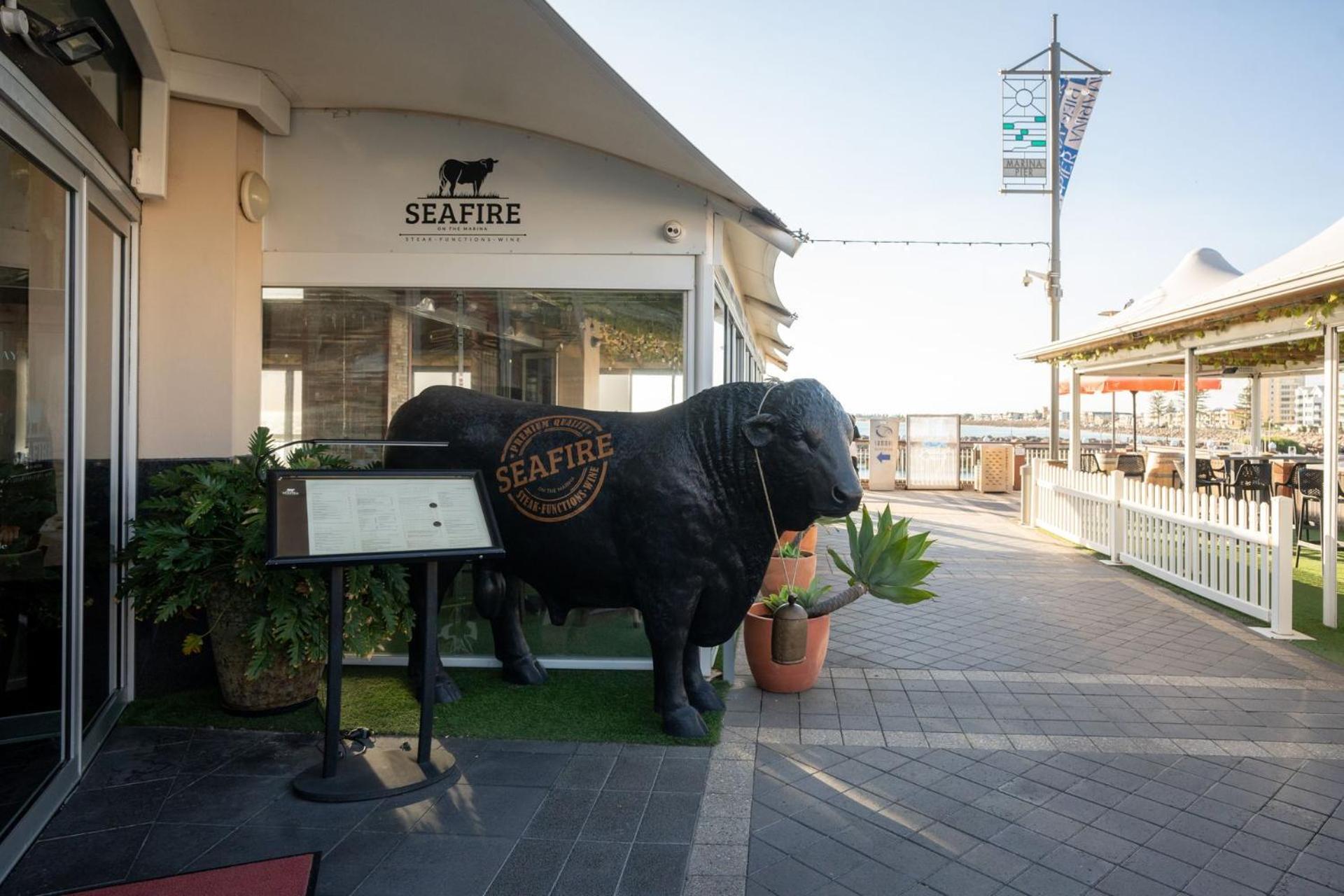 Belle Escapes - Wine Down At The Pier Apartment Glenelg Exterior photo